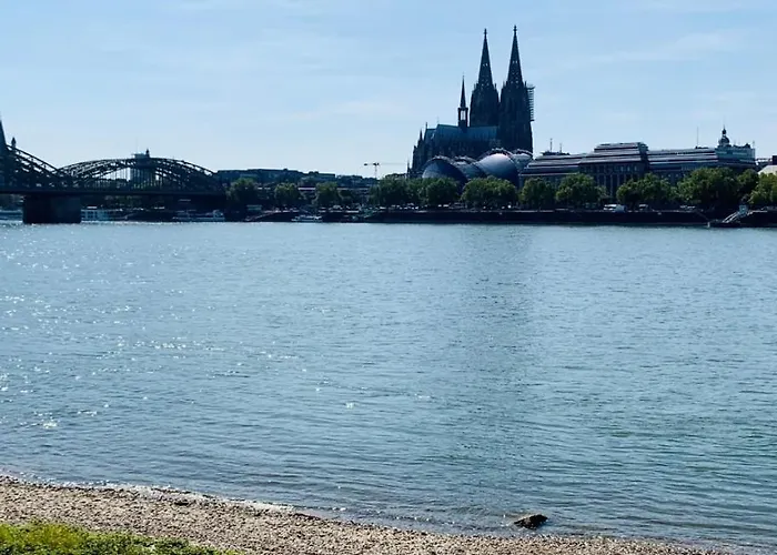 Messe Apartment am Rhein