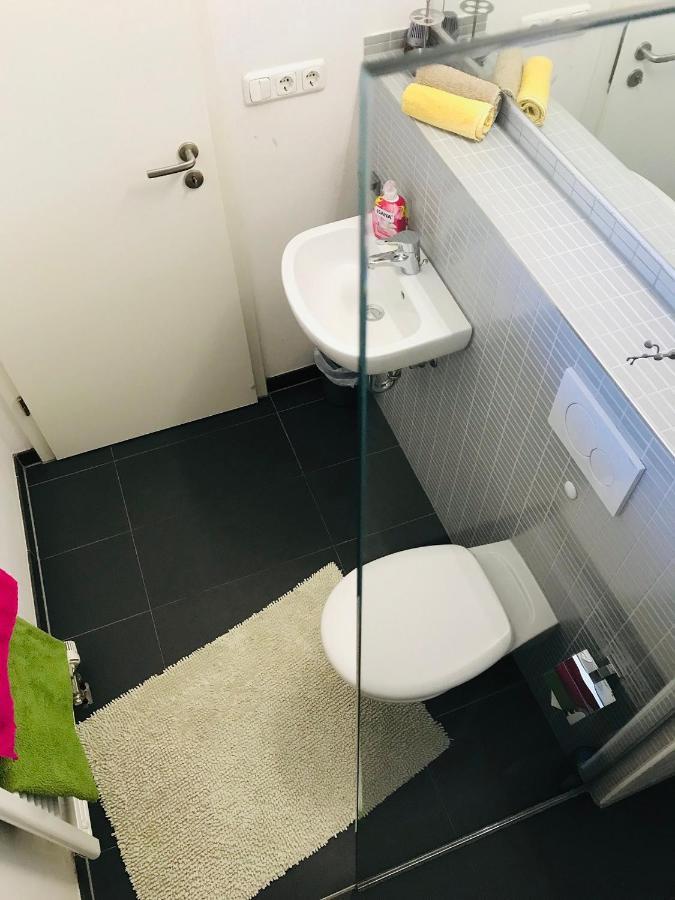 Messe Am Rhein Apartamento