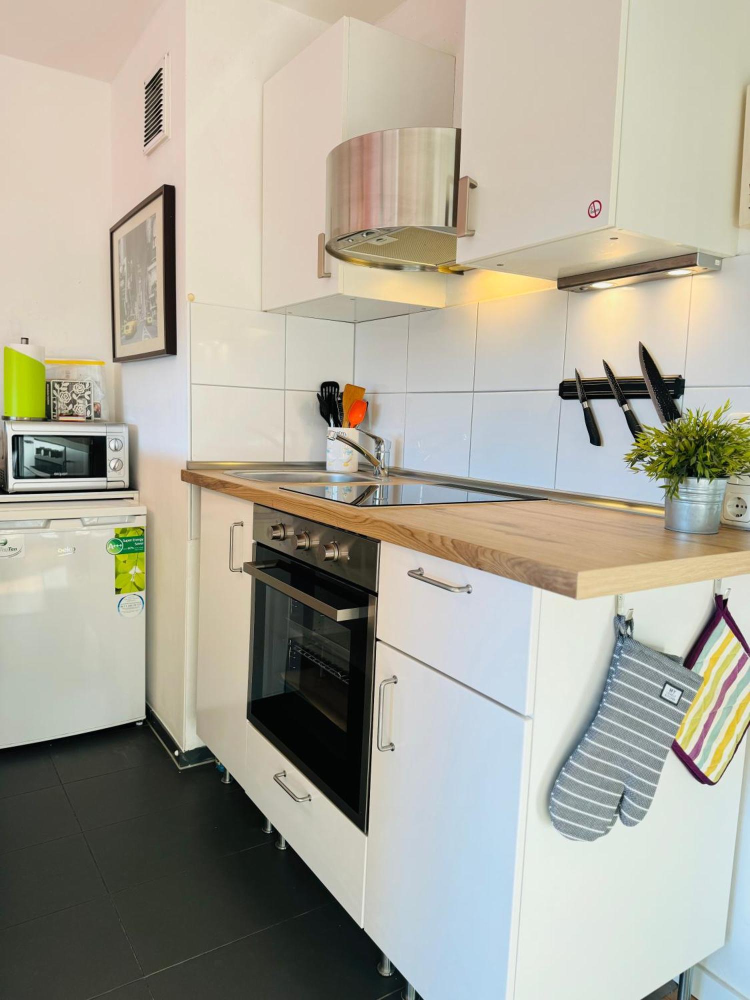 Messe Am Rhein Apartamento *